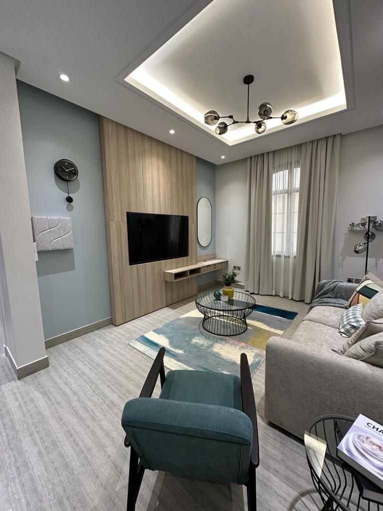 Modern Appartements With Private Entry Rijád Kültér fotó